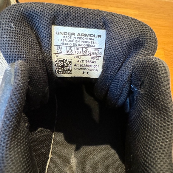 Under Armour Spotlight Football Cleats - size 7.5 men - Picture 6 of 6